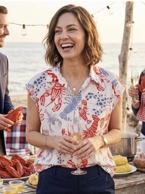 Maison d’Amélie Lobster Sleeveless Top. NWT Medium. Festive Party Fun Preppy